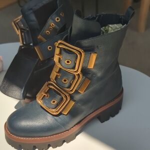 Chunky soft leather ankle boots. Jeffrey Campbell limited addition for Free peop